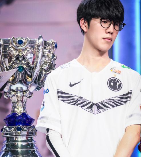 包含TheShy新星败北表现惊艳，掘金未来可期！的词条